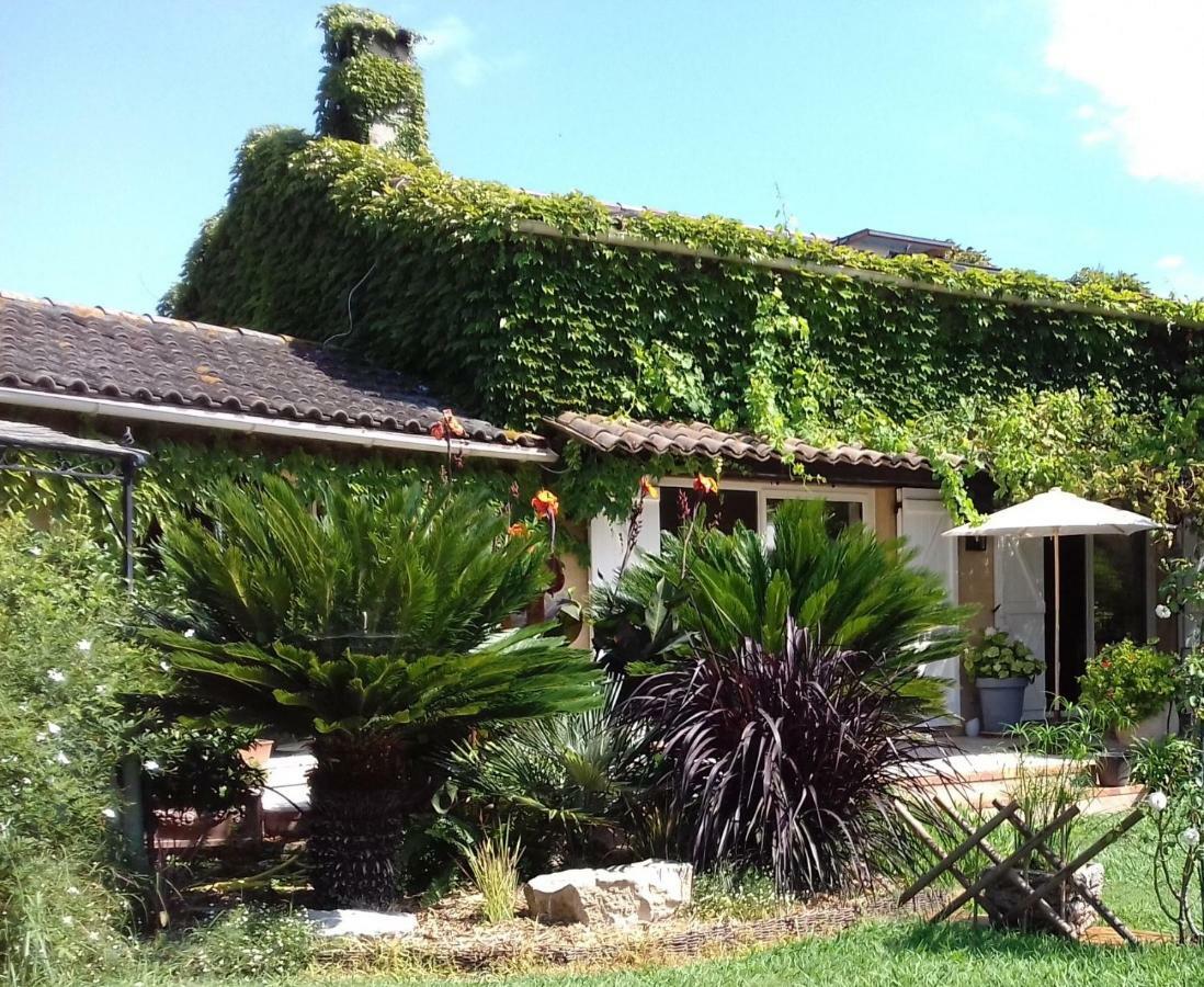 Domaine Du Lac De La Vallee La Roquette-sur-Siagne Exteriör bild